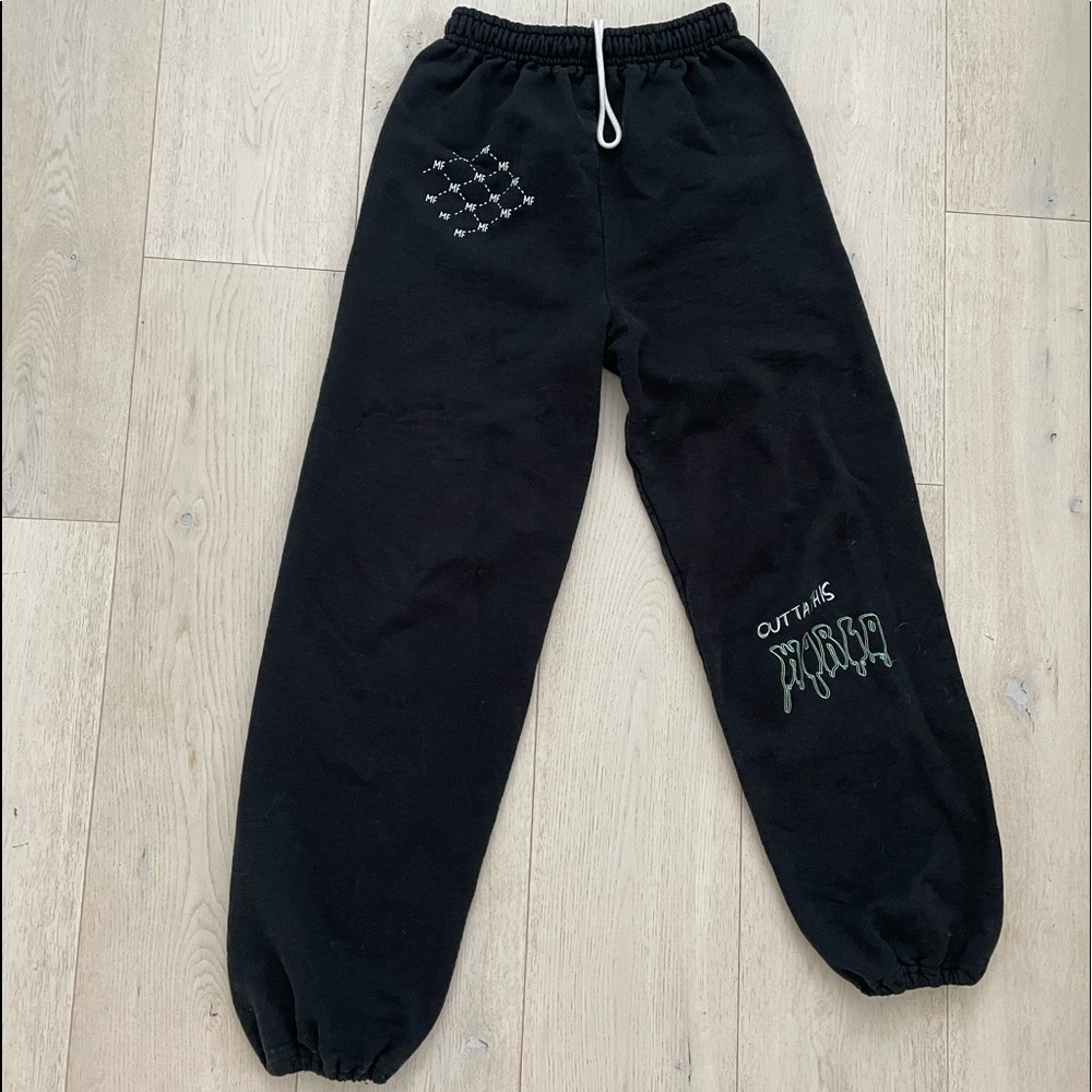 MAYFAIR GROUP OUTTA THIS WORLD BLACK SWEATPANT JOGGERS